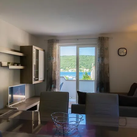 Apartment Tariba Supetarska Draga Exterior photo