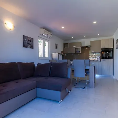 Apartment Tariba Supetarska Draga Exterior photo